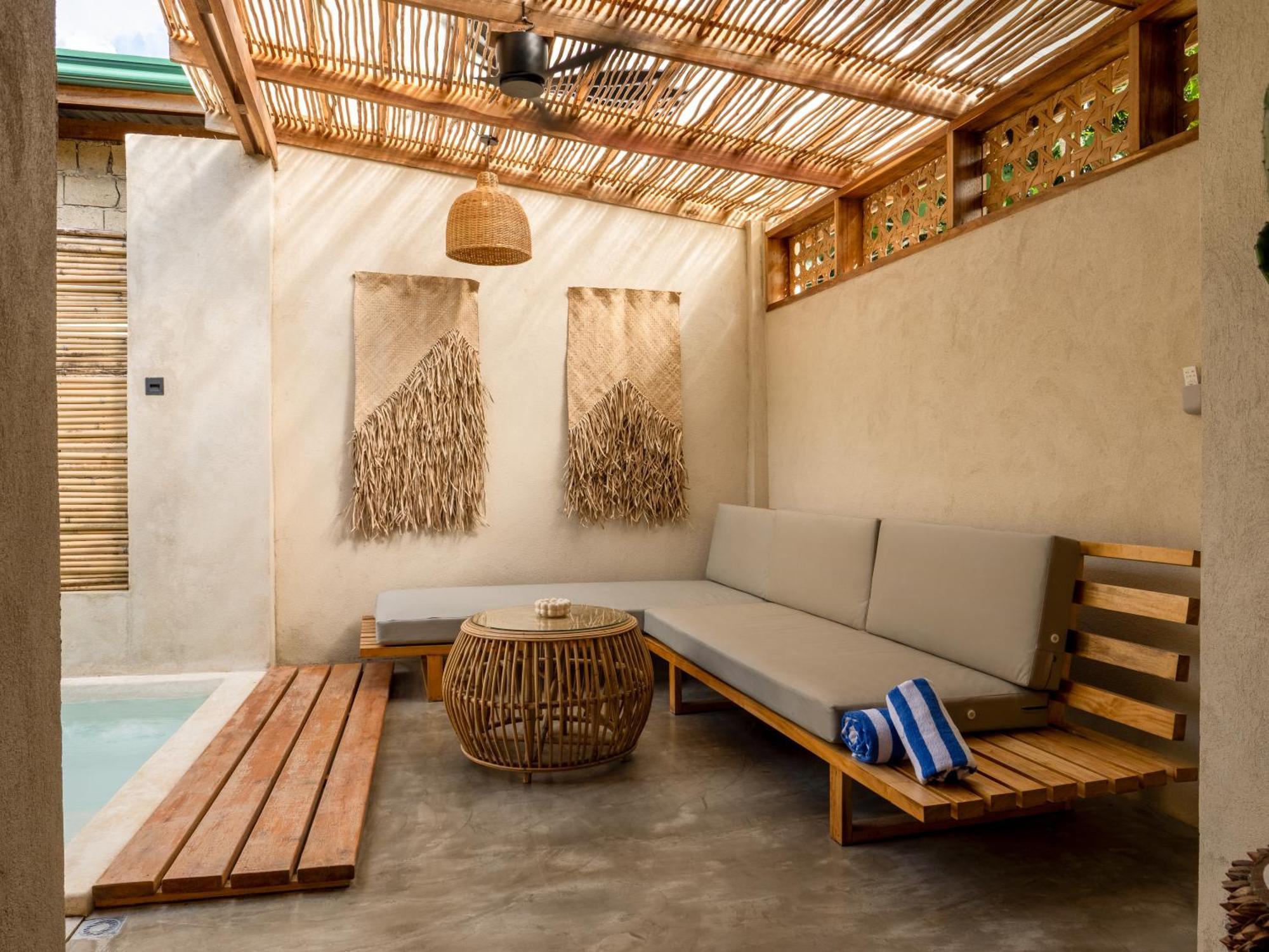 Elegant Villa With Private Pool Эль-Нидо Экстерьер фото
